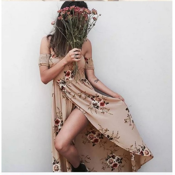 LAST ONE!! Floral Cold Shoulder Maxi Dress - Picture 4 of 7